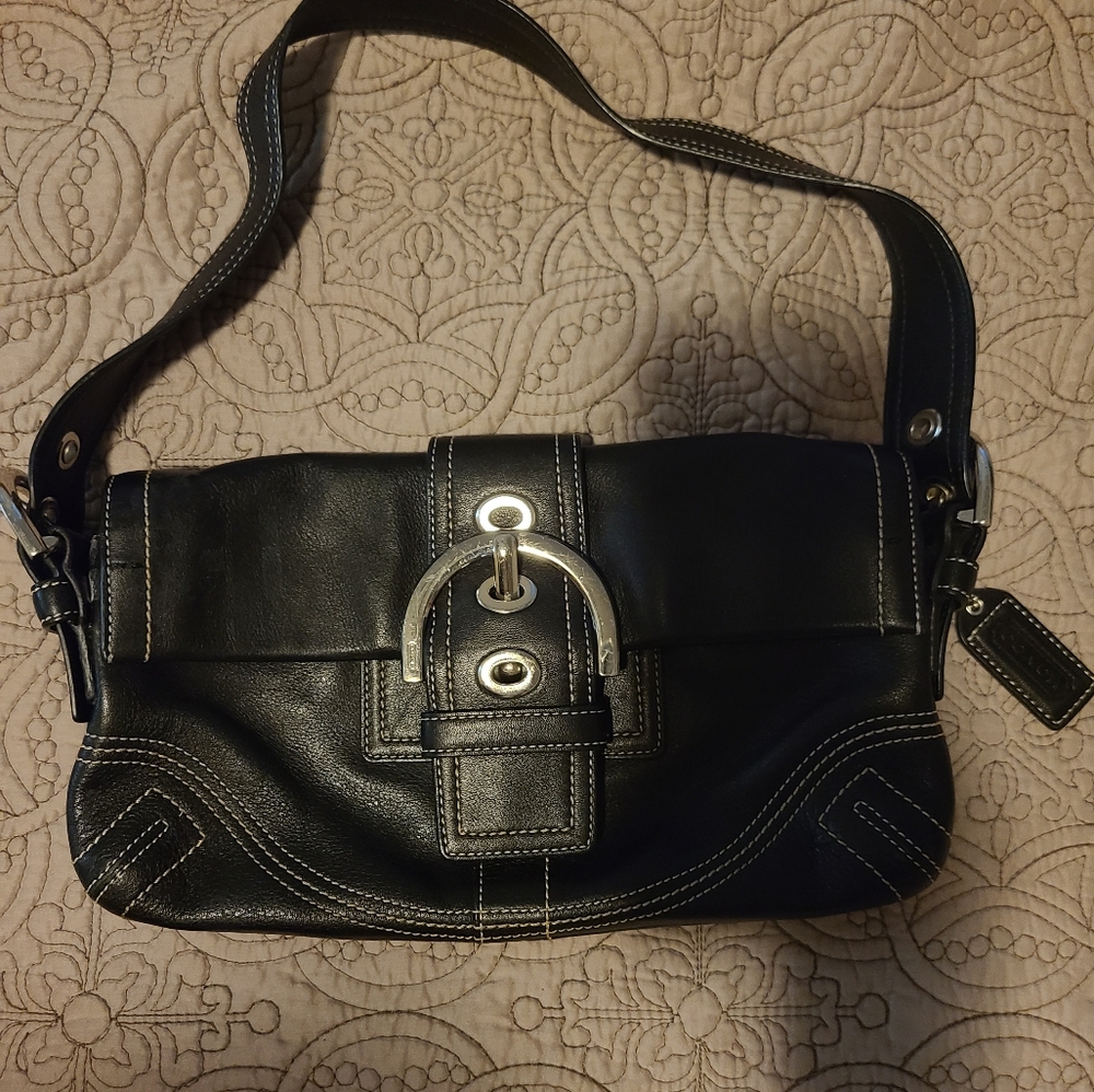 Black Coach handbag 9247 style